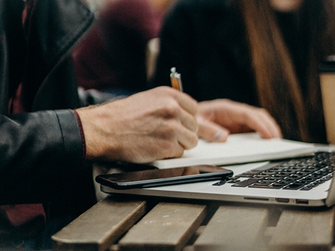 內(nèi)地人士注冊香港公司全流程指南