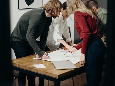 香港銀行資本管理：應(yīng)對(duì)金融挑戰(zhàn)與不確定性