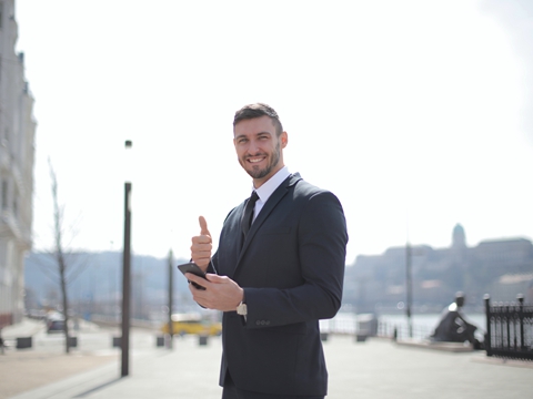 權(quán)威注冊香港公司：流程與合規(guī)要點解析