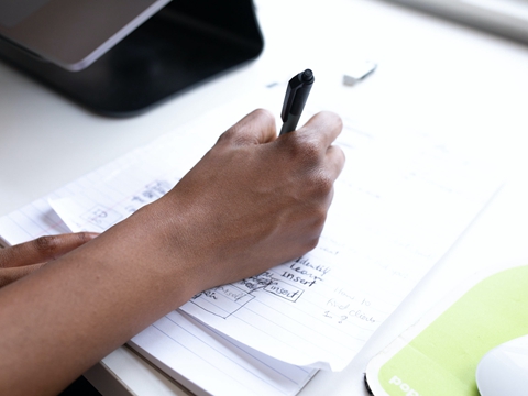 上海企業(yè)注冊香港公司：戰(zhàn)略價(jià)值與實(shí)操指南