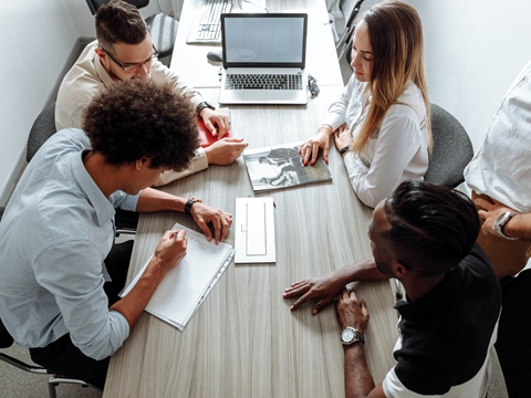 2025年香港人最喜愛的銀行開戶點評揭秘