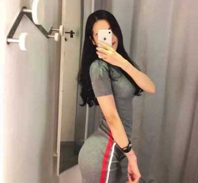 E罩杯健身女神汗水打湿衣服和裤子网友：女人味十足！(图4)