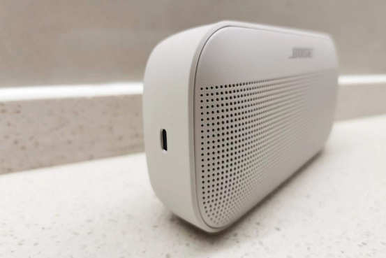 竞博JBO户外听音好伴侣BOSE SoundLink Flex体验评测(图5)